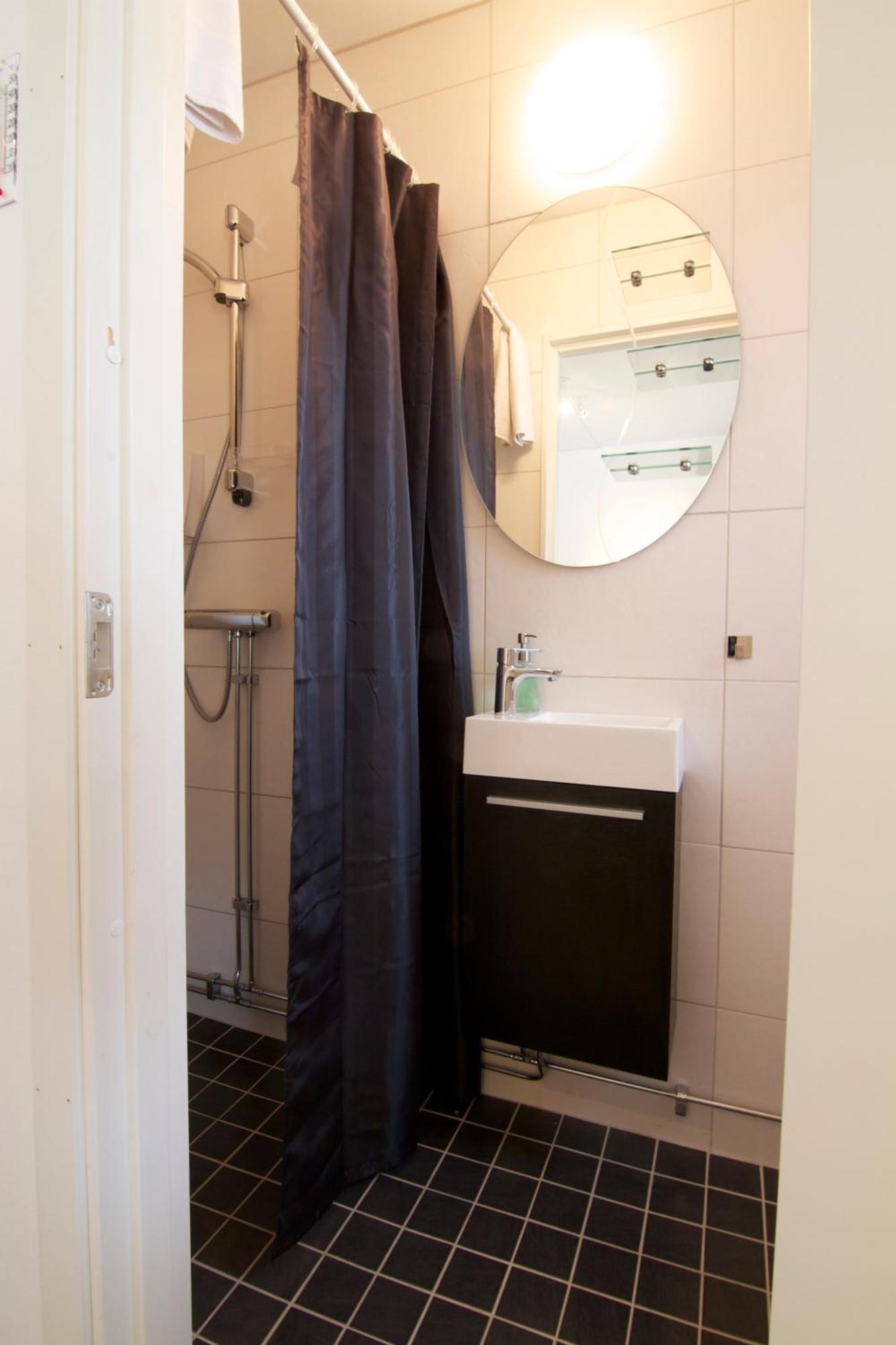 Hotell Tinget Sala Dış mekan fotoğraf